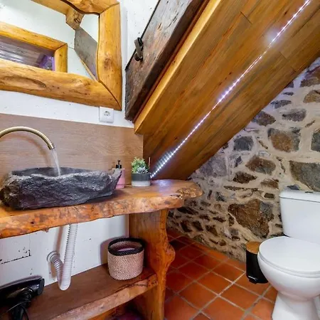 Casa Dos Penedos Holiday home