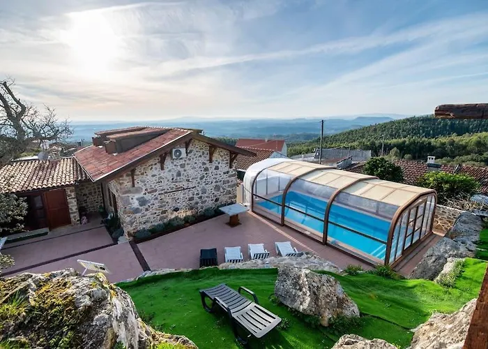 Casa Dos Penedos * Abrunheira