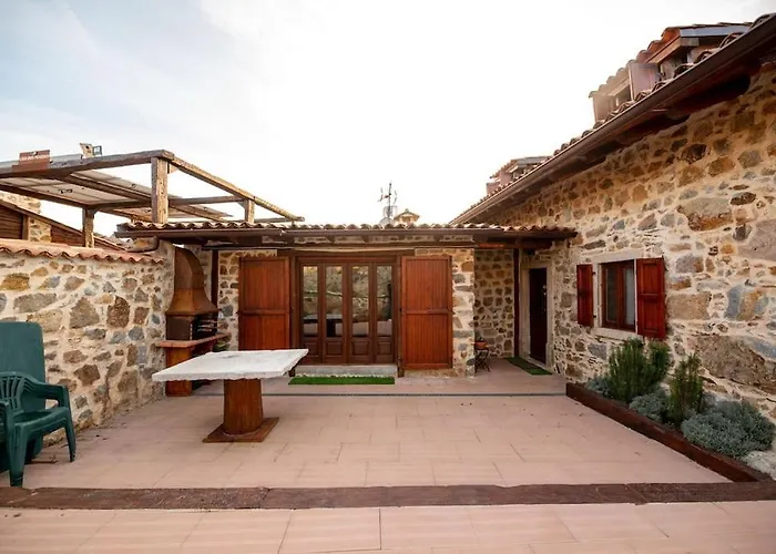 Casa Dos Penedos Ferienhaus