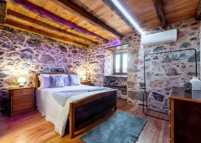 Casa Dos Penedos Ferienhaus *